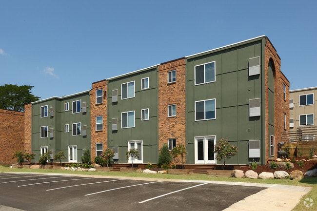 The Quarters East Lansing - The Quarters East Lansing