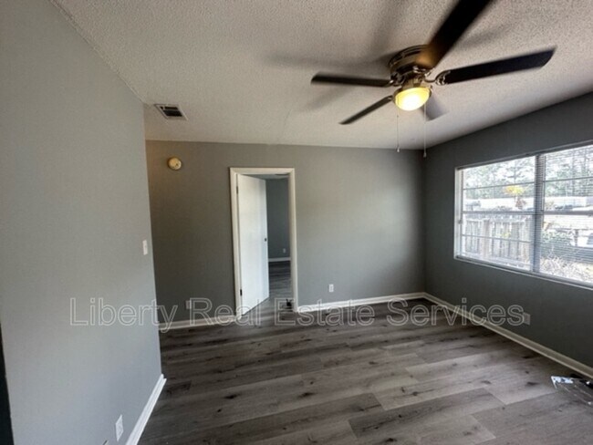 Photo - 116 Mattie St Unit Apt 3