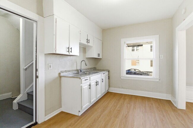 Photo - 13806 Coit Rd Unit Lower