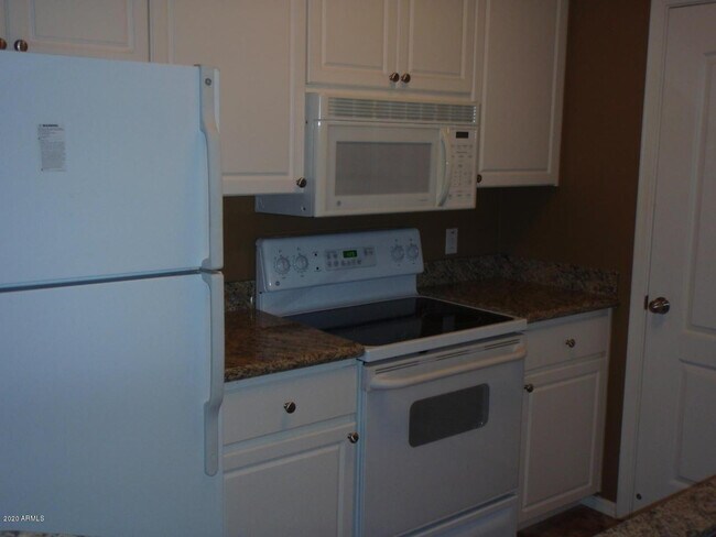 Photo - 1701 E Colter St Unit 375