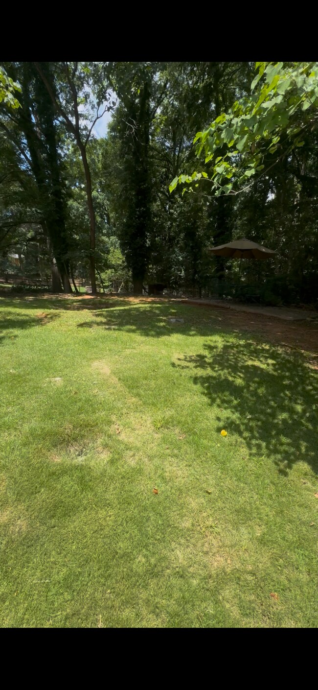 Photo - 185 Cavalier Ct
