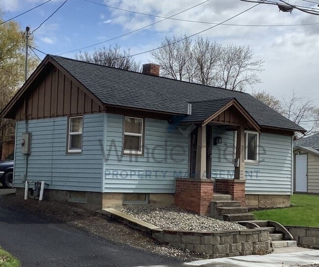 Building Photo - 108 N Bellevue Ave