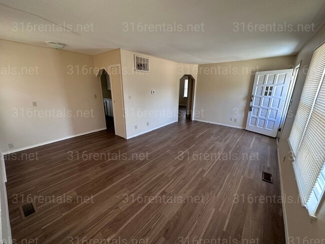 Photo - $750 - 2 bed 1 bath - Single Family Home