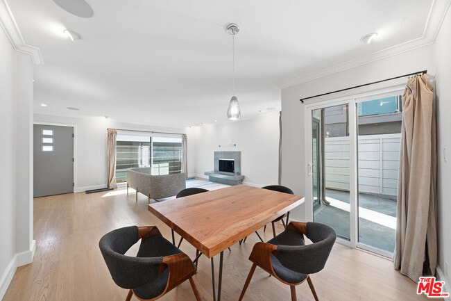 Photo - 1342 Stanford St Unit 7