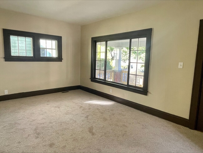 Photo - 1022 Herberich Ave