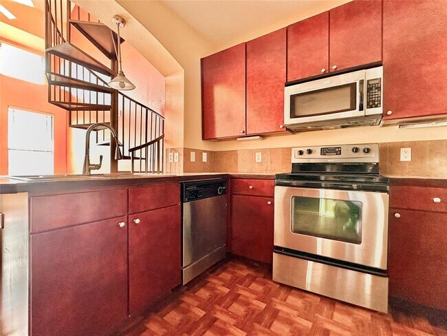 Photo - 2505 San Gabriel St Unit 608