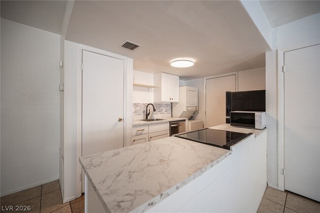 Photo - 1428 Lorilyn Ave Unit 3