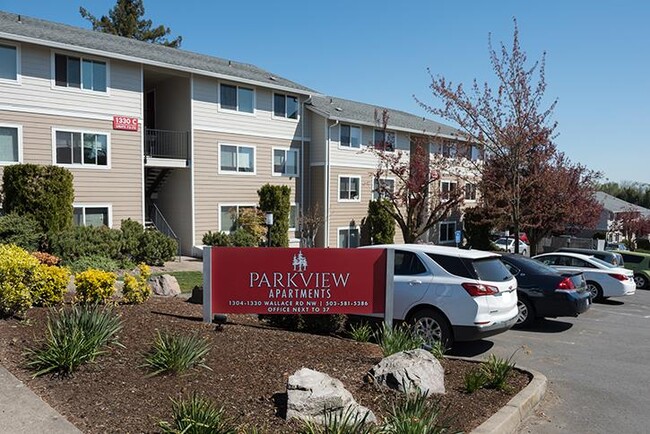 Parkview Apartments - Parkview Apartments