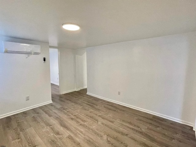 Building Photo - 1772 Whittier St Rental