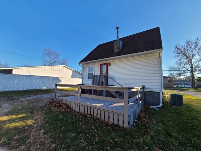 Photo - 2 Bedroom Home in Normal