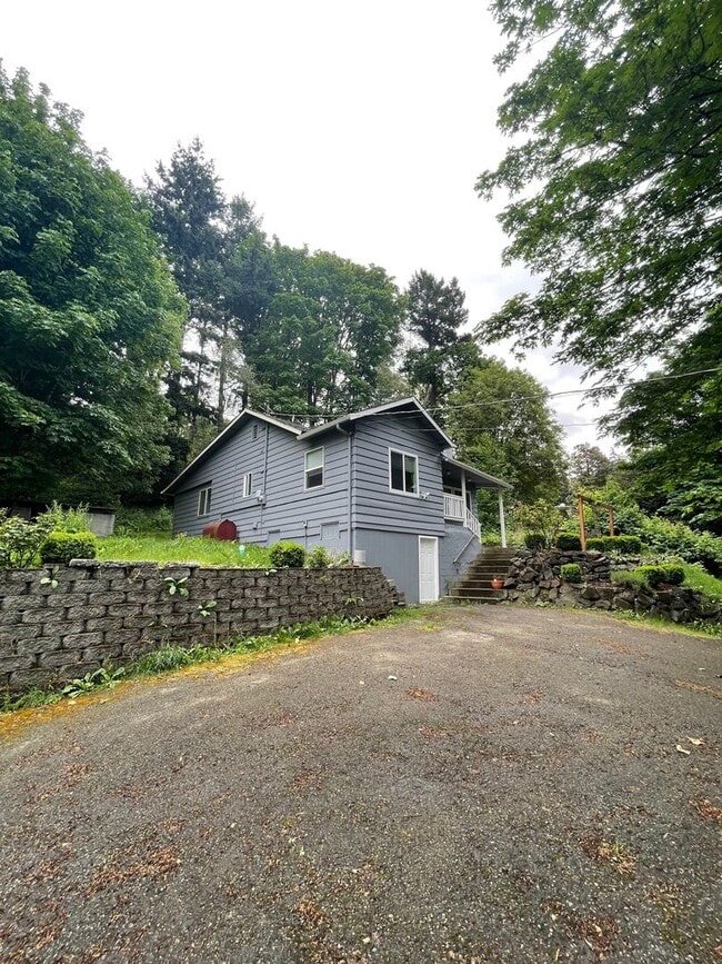 Building Photo - Charming 4BR House in Seattle