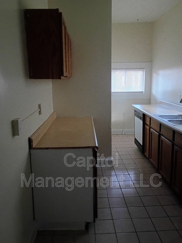 Photo - 917 Seymour Ave Unit 1