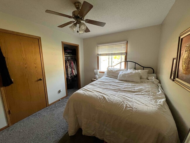 Photo - 419 4th Ave E Unit #4