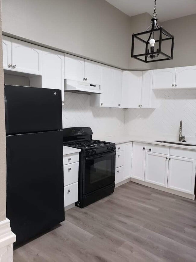 Photo - 3225 W 1st Ave Unit 3225