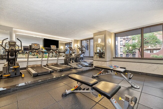 Photo - 245 E 44th St Unit 24D