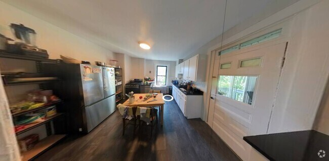Building Photo - 42 Cedar St Unit 3A Rental