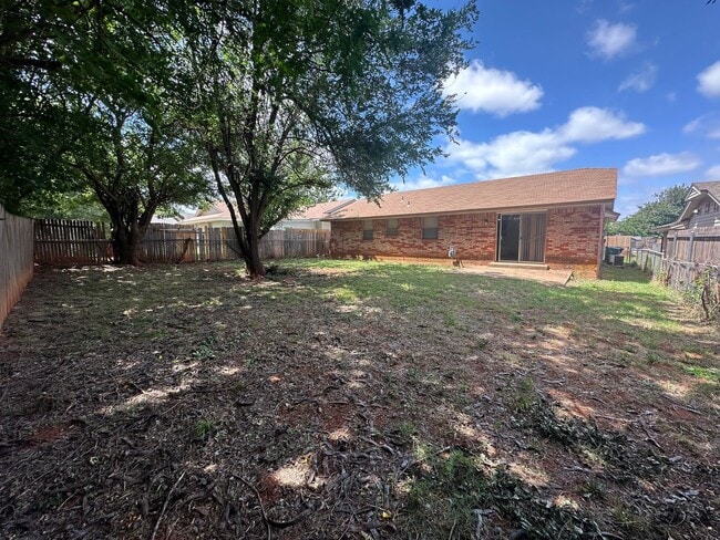 Photo - 3321 SE 54th St