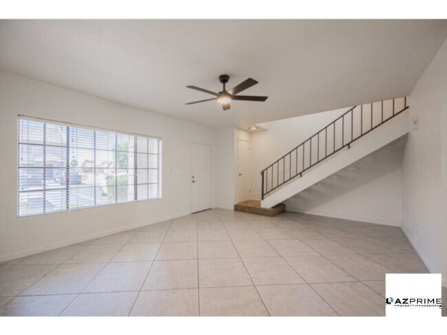 Photo - Stylish 3/2.5 Glendale Townhouse - Gated Community Living!