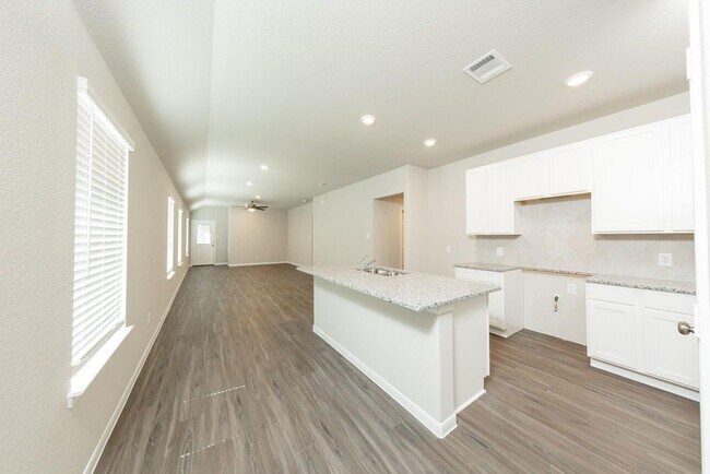 Photo - 15631 Buffalo Mdw Ct