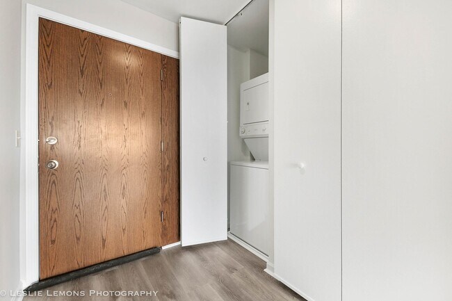 Photo - 5950 Oakwood Dr Unit 6A