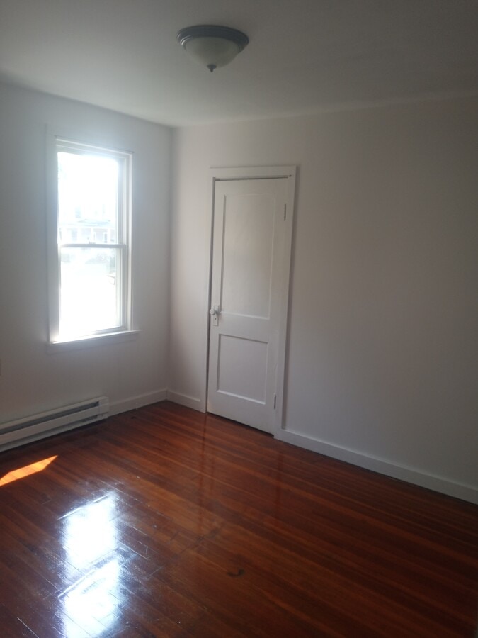 Photo - 287 Summer St Unit 287
