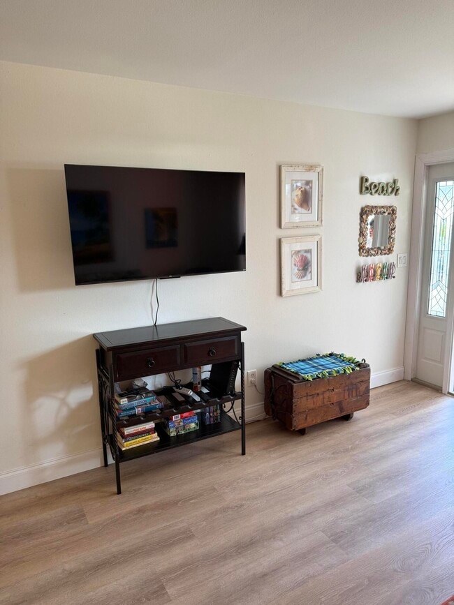 Photo - 440 SE Fini Dr