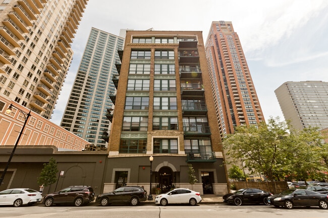 Building Photo - 1133 S Wabash Ave Unit 805 Rental