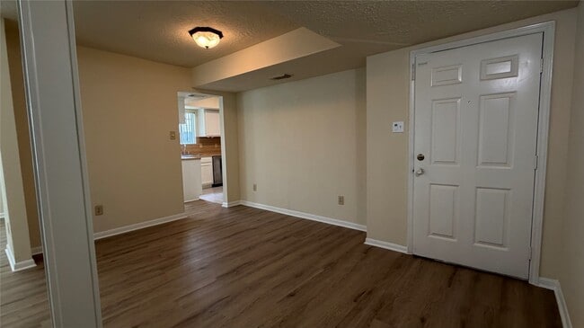 Photo - 11614 Inga Ln