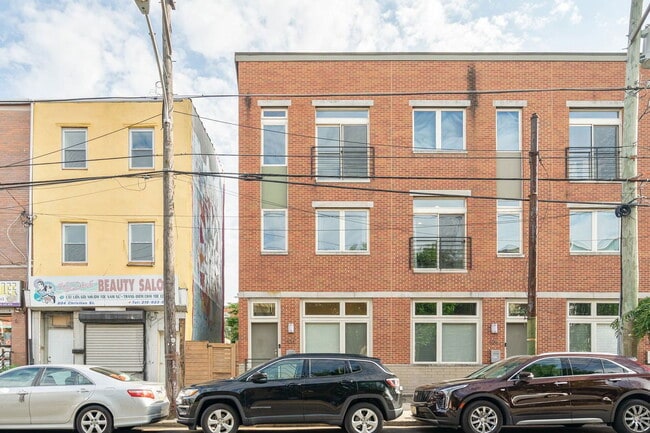 Building Photo - 806 Christian St Rental