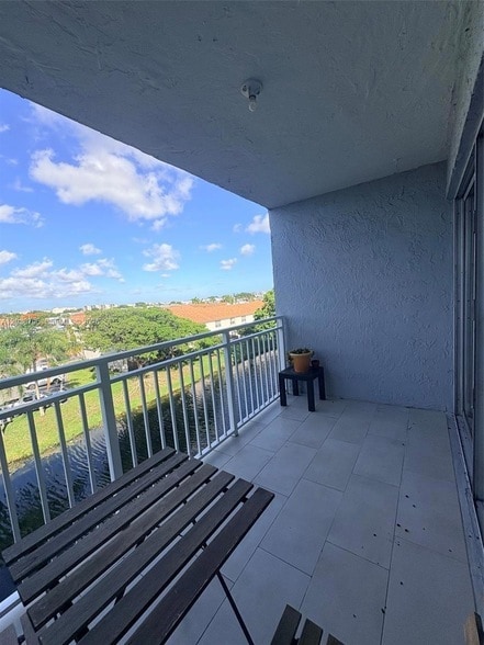 Photo - 9375 Fontainebleau Blvd Unit L403