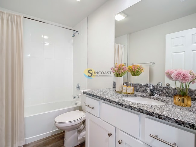 Photo - 11401 Poplin Ave