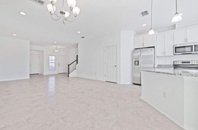 29912 Southwell Ln