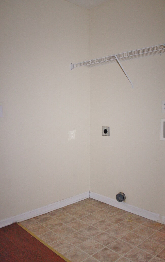 Photo - Gorgeous Phenix City Home Off Of HWY 165!