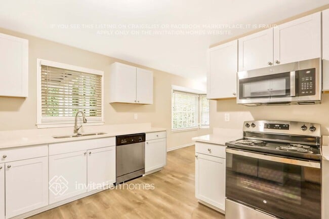 Photo - 6531 Capstone Cir NW