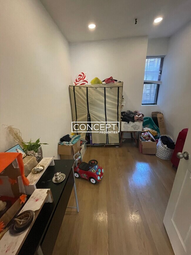 Photo - 11 Peterborough St Unit 10CP