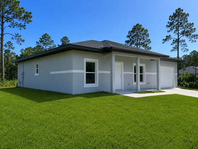 Photo - ONE OF A KIND! BRAND NEW 1 Bedroom-1 Bath- 1 Car Garage in Desirable Lehigh Acres!