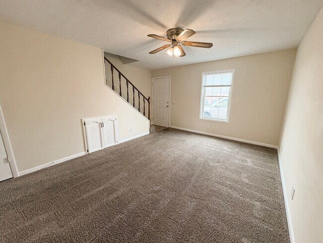 Photo - 1840 Summerhaven Ave