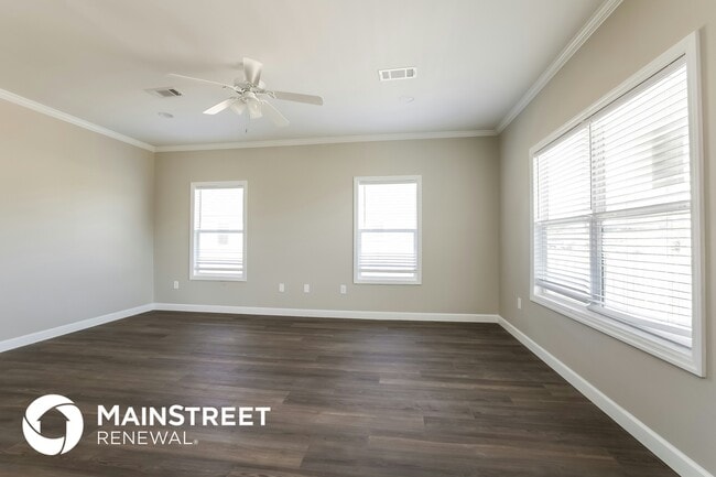 Photo - 12319 Tangier St