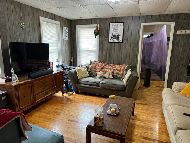 Photo - 69 Saint John Ave Unit 2R