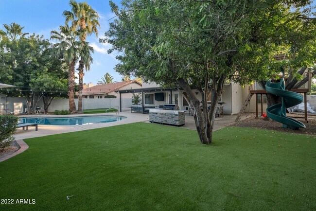 Photo - 5408 E Kelton Ln