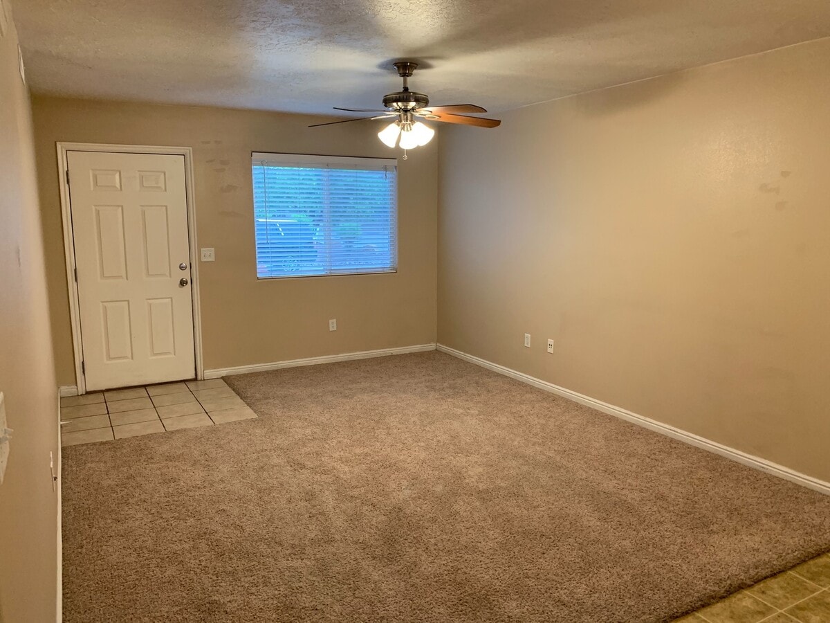 Photo - 790 N 2720 E