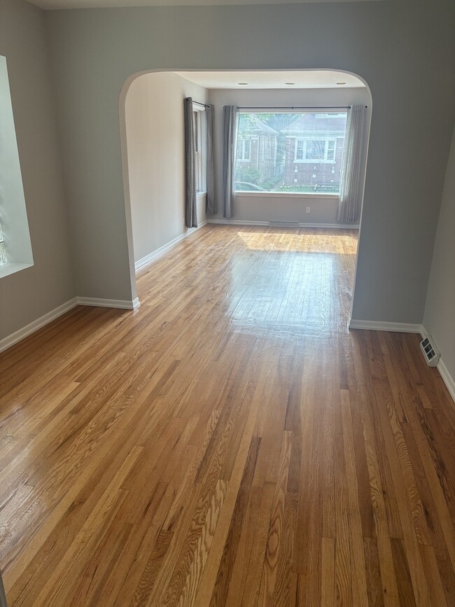 Photo - 5537 N Luna Ave