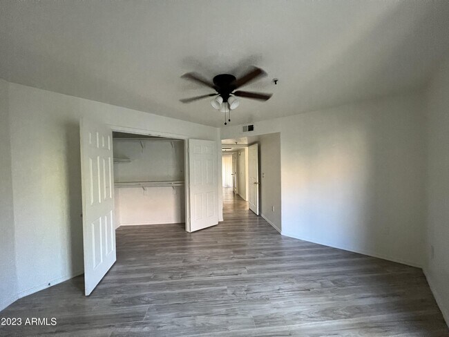 Photo - 1287 N Alma School Rd Unidad 224