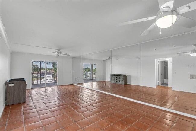 Photo - 4900 38th Way S Unit 302