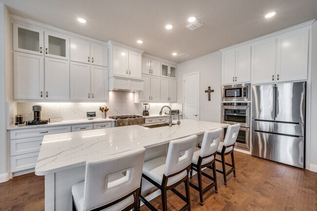 Photo - 4080 Freeman Way