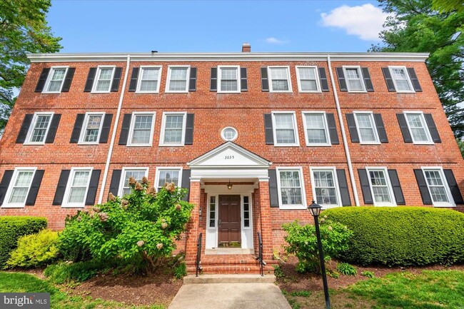 Photo - 3035 S Buchanan St Apartment Unit C2