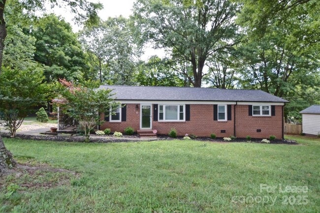 Photo - 601 S Cedar Ave