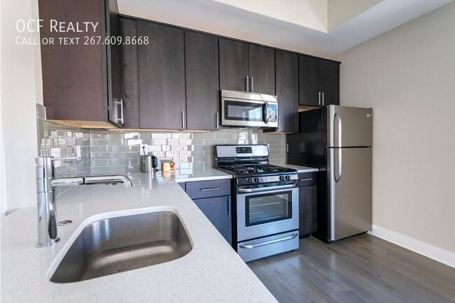 Photo - 1607 Catharine St Unit 3G