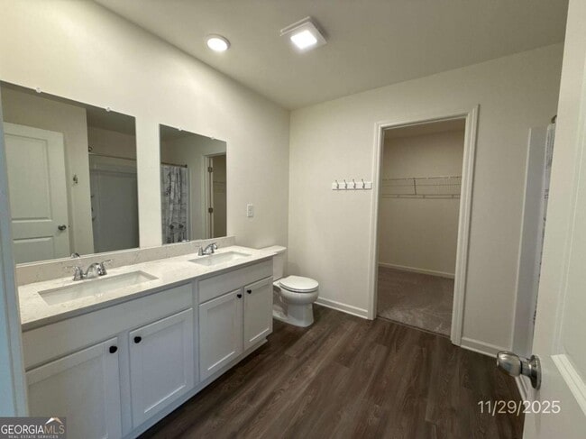 Photo - 148 Flowering Cherry St