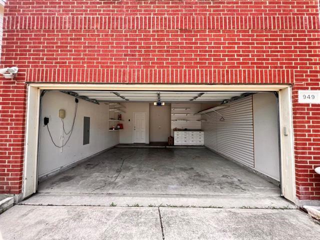 Photo - 949 Green Pond Dr